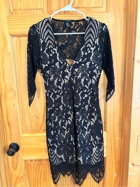 forever 21 crochet lace dress Forever 21 Crochet Butterfly-Sleeve Maxi Dress White